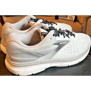 Brooks Dyad 11  Gray Running Shoes Men's Size 13 (4E Wide) Sneaker